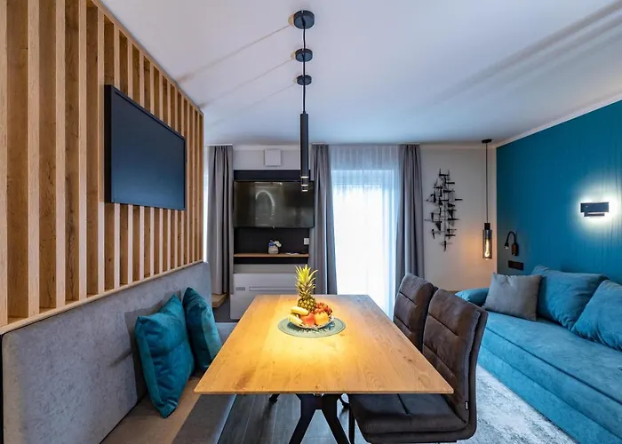 Seegut Kuebler * Ort (Vocklabruck)